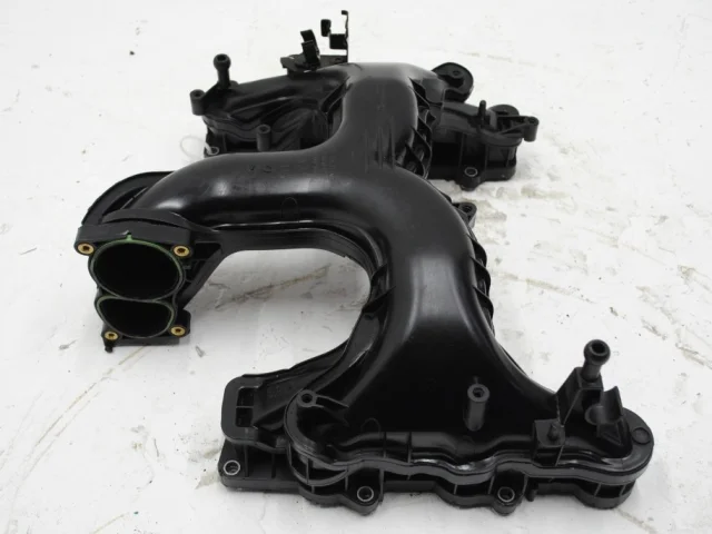 Впускной коллектор для Audi Q7 4L 2005-2015 на фотографиях