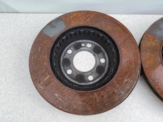 Диски тормозные передние (комплект) для Mercedes-Benz E class W213 2016-2023 на фотографиях