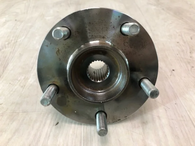 Ступица колеса задняя левая для Mitsubishi ASX I 2010-2012 на фотографиях