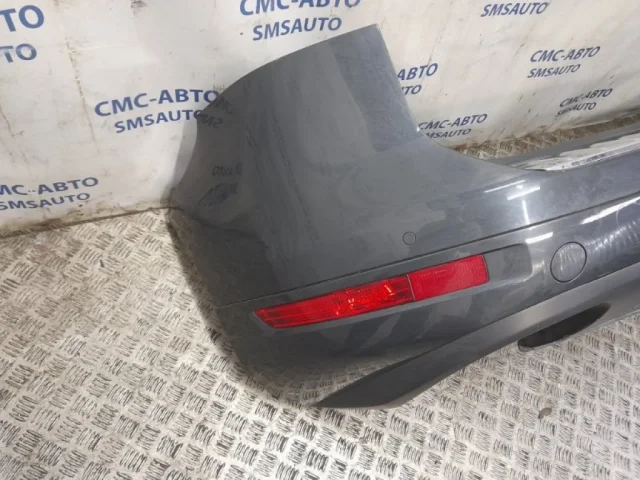 Накладка заднего бампера для Volkswagen Touareg II (7P5) 2010-2014 на фотографиях