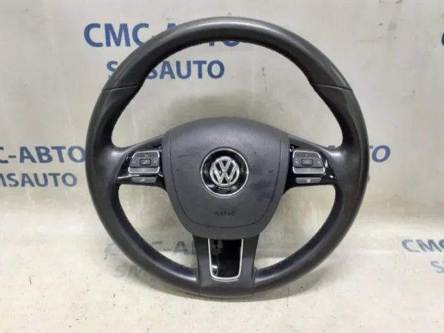 Подушка безопасности водителя для Volkswagen Touareg II (7P5) 2010-2014 на фотографиях