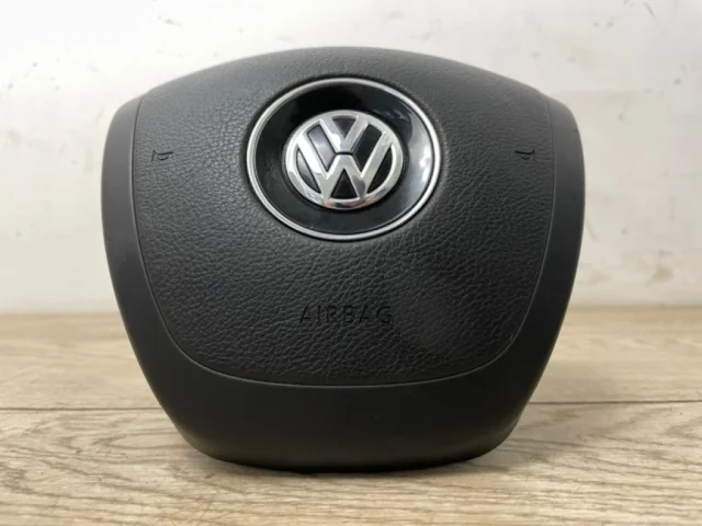 Подушка безопасности водителя для Volkswagen Touareg II (7P5) 2010-2014 на фотографиях