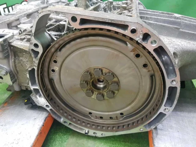 Продажа двигателя 266.940