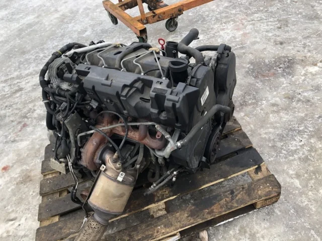 Продажа двигателя D5244T