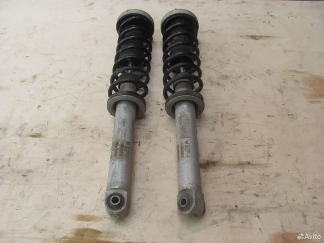 Пружина амортизатора задняя для BMW 5er Е60 2003-2010 на фотографиях