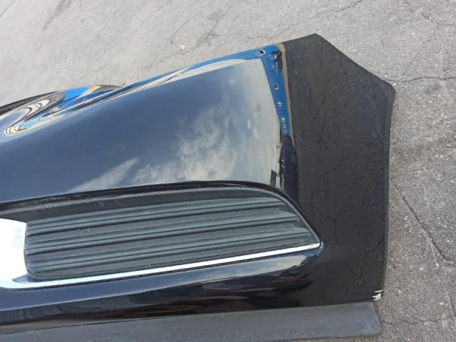 Бампер передний для Opel Insignia Седан A 2008-2017 на фотографиях