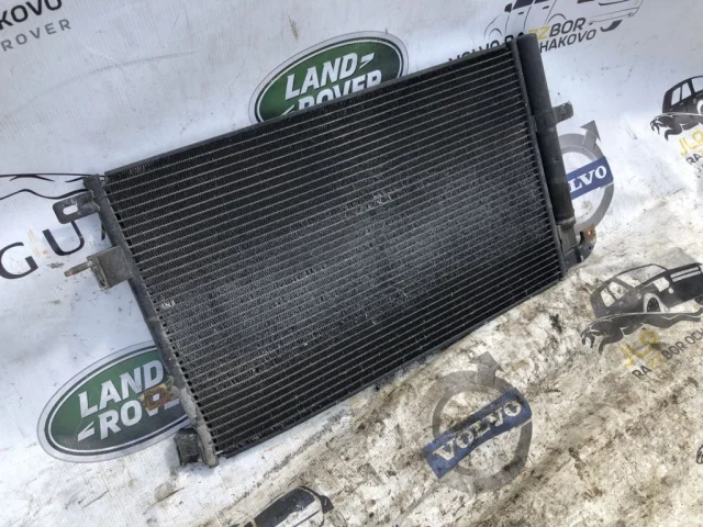 Радиатор кондиционера для Jaguar XF X250 2008-2016 на фотографиях