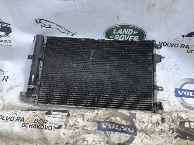 Радиатор кондиционера для Jaguar XF X250 2008-2016 на фотографиях