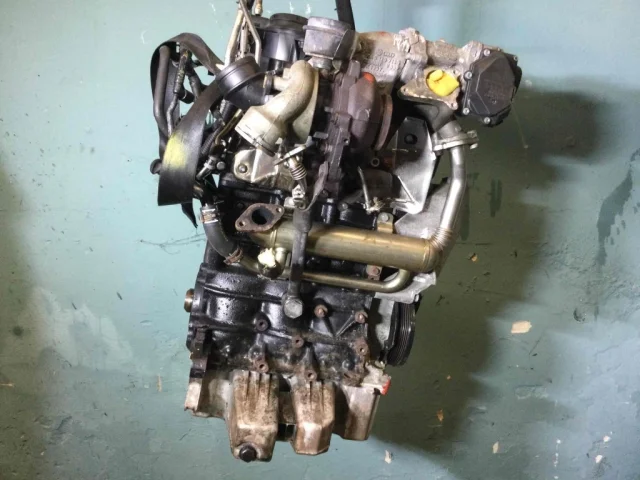 Двигатель без навесного для Volkswagen Polo IV (9N3) 2005-2009 на фотографиях