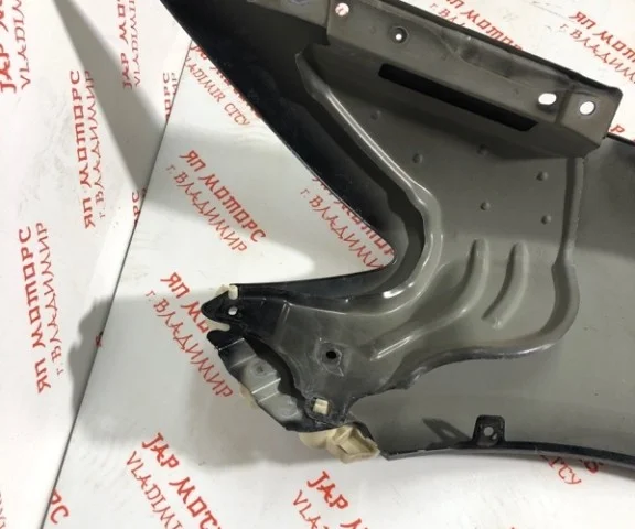 Крыло правое для Mazda CX 7 ER 2006-2010 на фотографиях