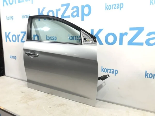 Дверь передняя правая для Hyundai Elantra AD 2015-2019 на фотографиях