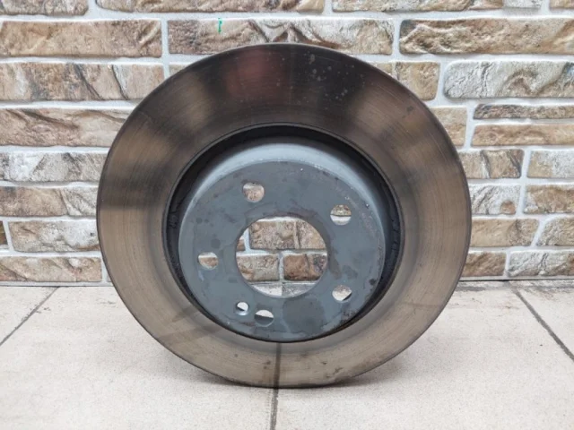 Диски тормозные задние (комплект) для Mercedes-Benz E class W213 2016-2023 на фотографиях