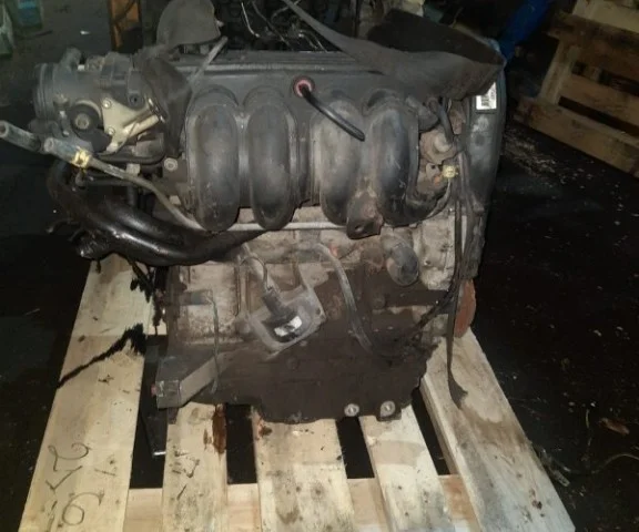 Двигатель без навесного для Rover 45 2000-2006 на фотографиях