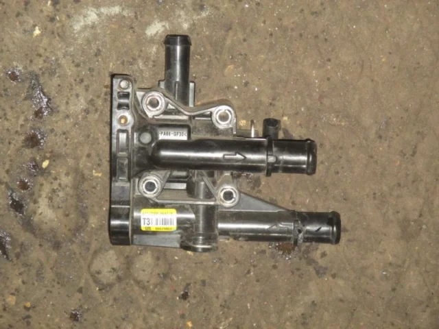 Корпус термостата системы охлаждения ДВС для Opel Astra J Хэтчбек 2009-2017 на фотографиях