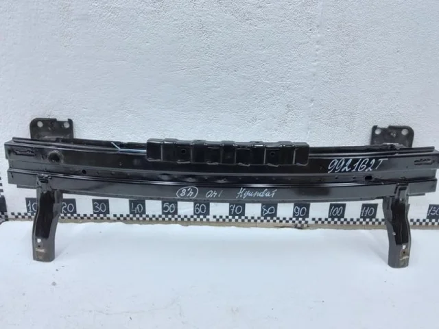 Усилитель бампера передний верхний для Hyundai i40 1 Седан 2011-2015 на фотографиях