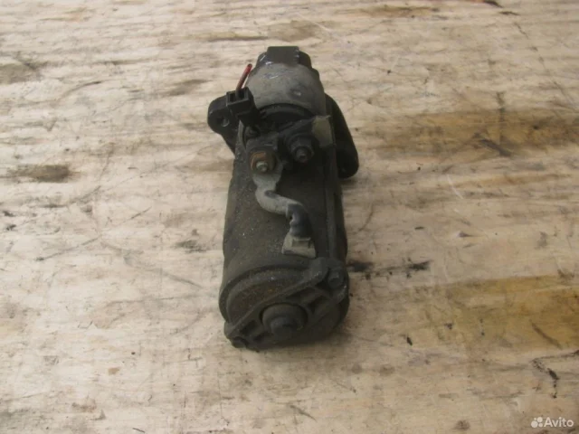 Стартер для Hyundai Starex A1 1997-2007 на фотографиях