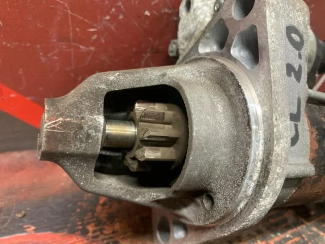 Стартер для Honda Accord 7 2002-2008 на фотографиях