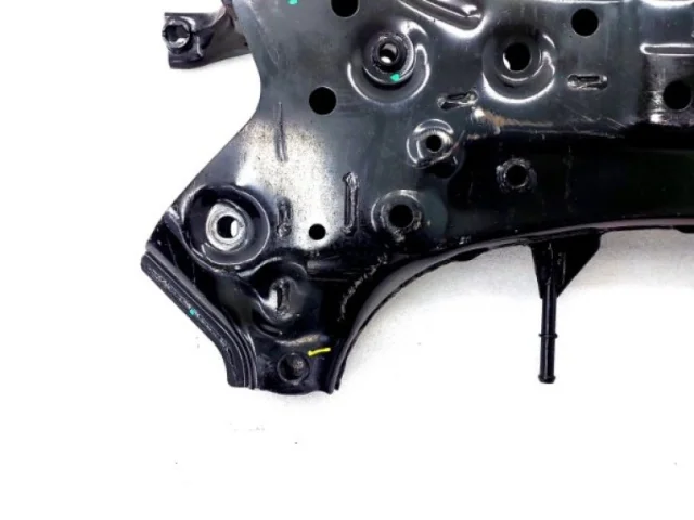 Подрамник двигателя для Hyundai Solaris 2 (2017-2022) на фотографиях