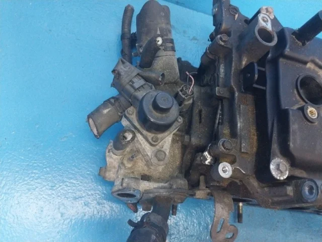 ГБЦ для Nissan Serena C25 2005-2012 на фотографиях