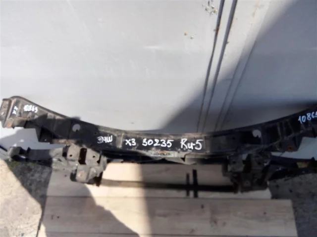 Панель радиатора (телевизор) для BMW X3 Е83 2003-2010 на фотографиях