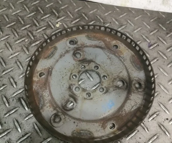 Маховик для Nissan Almera G15 2012-2019 на фотографиях