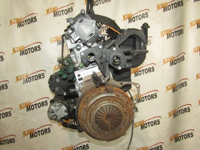 Двигатель без навесного для Volkswagen Polo III Variant (6N2) 1999-2001 на фотографиях