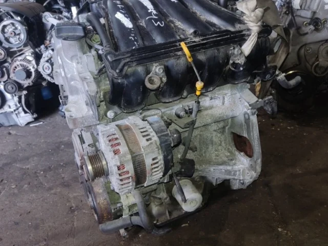 Двигатель без навесного для Nissan Serena C25 2005-2012 на фотографиях