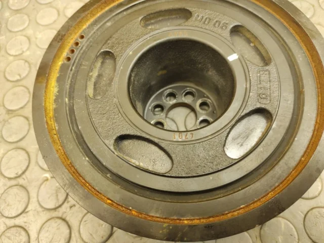 Шкив коленвала для Porsche Cayenne 958 2010-2014 на фотографиях