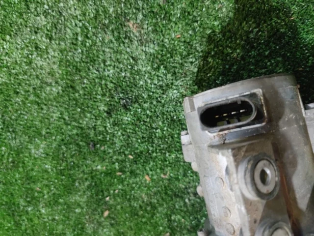 Насос охлаждающей жидкости ДВС(Помпа) для BMW X3 Е83 2003-2010 на фотографиях