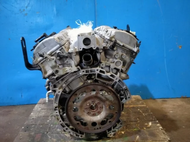 Двигатель без навесного для Mazda CX 9 TB 2007-2015 на фотографиях