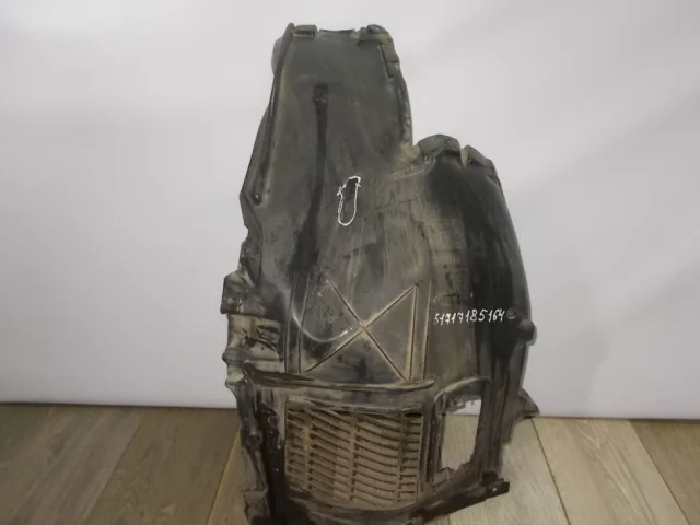 Подкрылок передний правый для BMW 7er F01, F02, F03, F04 2008-2015 на фотографиях