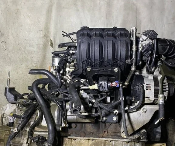 Двигатель без навесного для Chevrolet Lacetti 2004-2013 Универсал на фотографиях