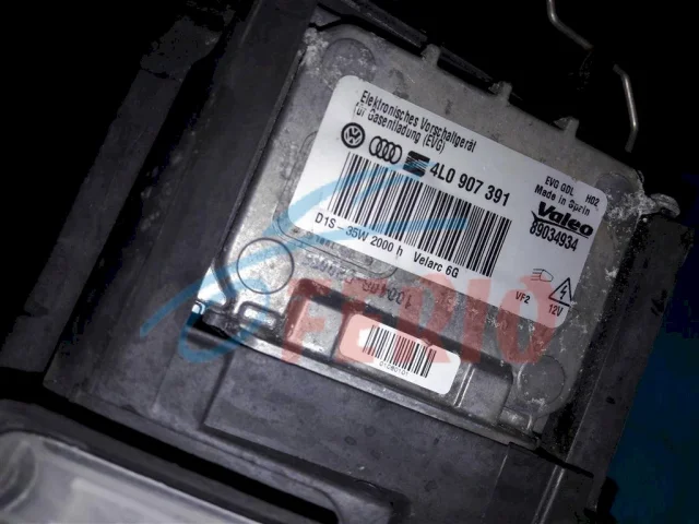 Блок розжига ксенона для Volkswagen Touareg I (7L) 2002-2010 на фотографиях