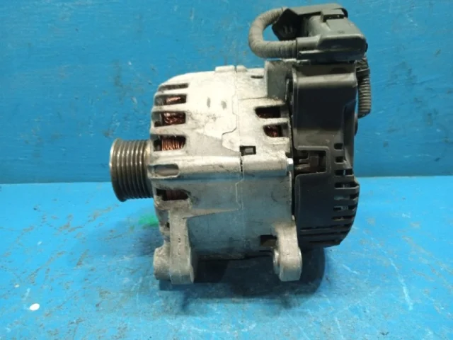 Генератор для Nissan Serena C26 2010-2016 на фотографиях