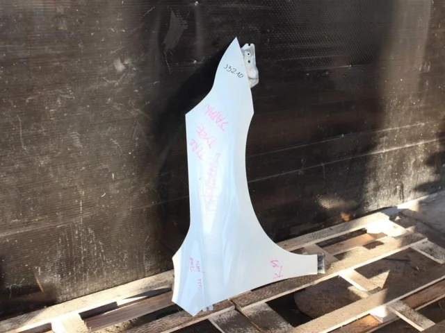 Крыло правое для Nissan Teana J32 2008-2013 на фотографиях