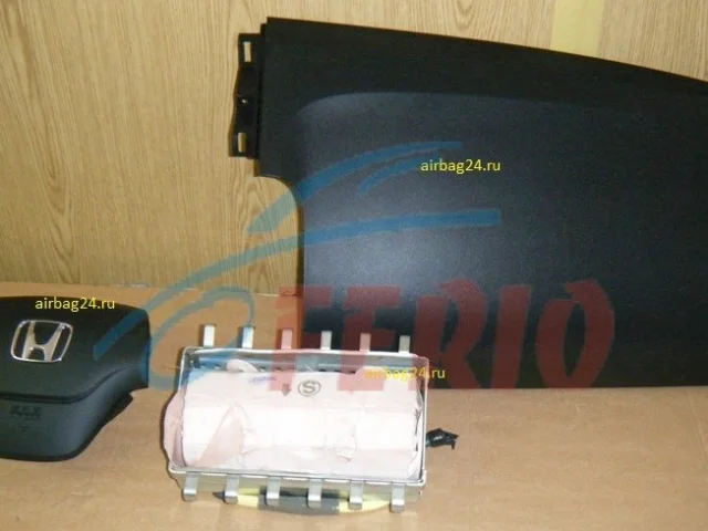 Подушка безопасности пассажира для Honda CR-V RE 2006-2009 на фотографиях