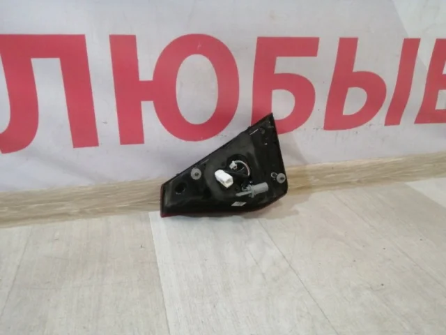 Фонарь внутренний левый для Kia Rio X line 2017+ на фотографиях