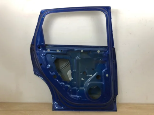 Дверь задняя левая для Audi Q7 4M 2015+ на фотографиях