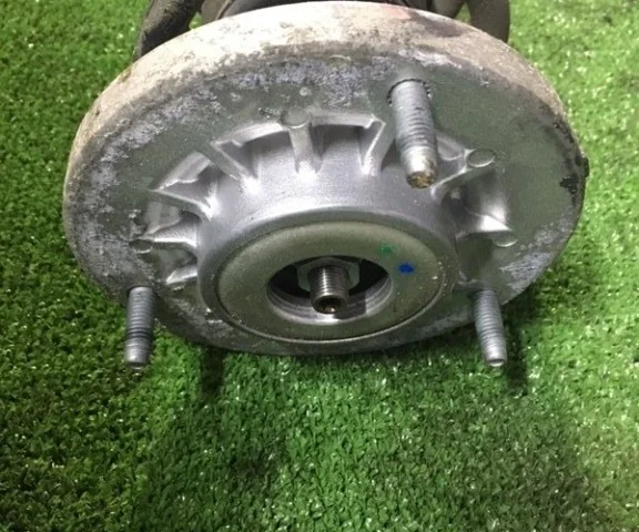 Амортизаторы задние (комплект) для BMW 5er G30 2016-2023 на фотографиях