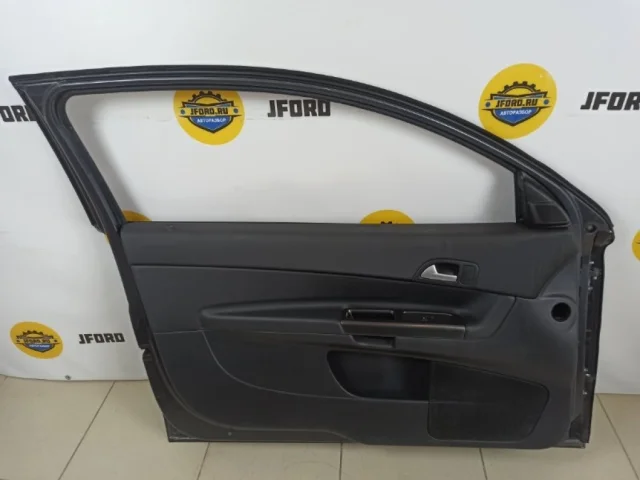 Дверь передняя левая для Volvo C30 MK 2006-2013 на фотографиях