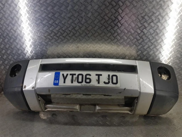 Бампер передний для Land Rover Discovery L319 2004-2009 на фотографиях