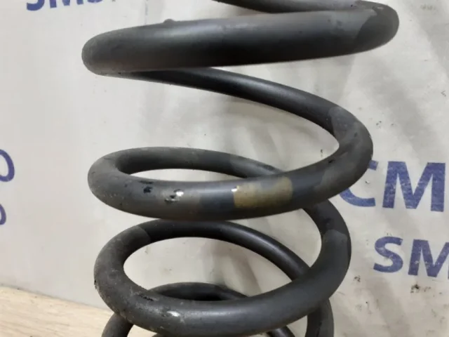 Пружина амортизатора задняя для Volvo XC70 BZ 2007-2016 на фотографиях