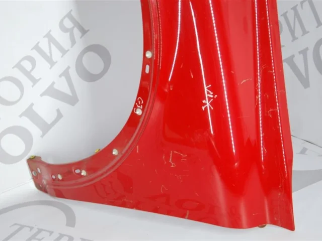 Крыло левое для Volvo C30 MK 2006-2013 на фотографиях