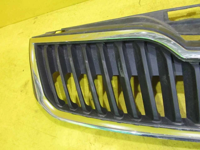 Бампер передний для Skoda Rapid I rest NH3 2017-2020 на фотографиях