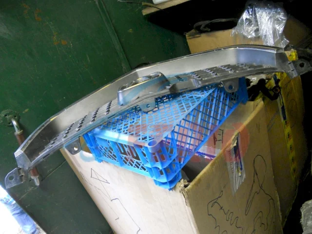 Решетка радиатора для Honda Accord 7 2002-2008 на фотографиях