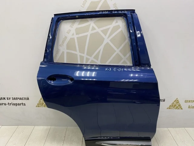 Накладка на дверь задняя правая для BMW X3 G01 2017-2023 на фотографиях