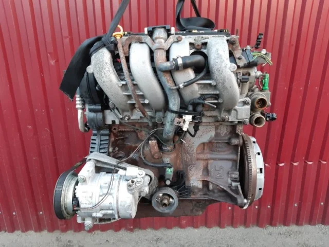 Двигатель без навесного для Fiat Doblo 223 2001-2016 на фотографиях