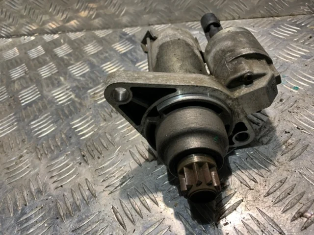 Стартер для Volkswagen Golf VI (5K) 2008-2012 на фотографиях