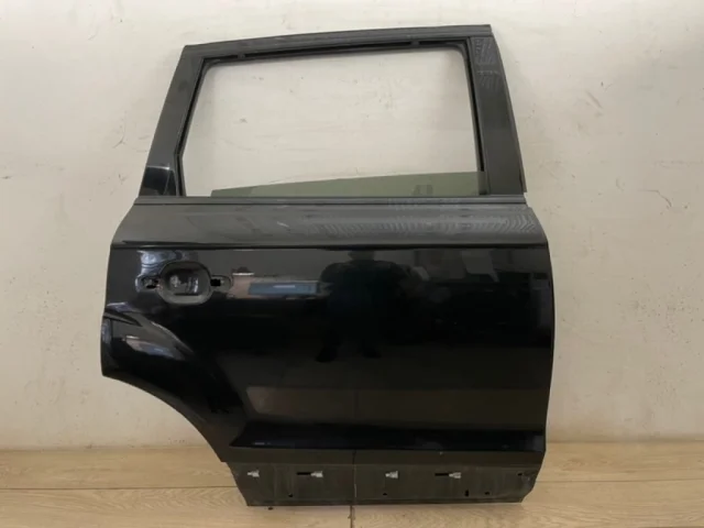 Дверь задняя правая для Audi Q7 4L 2005-2015 на фотографиях