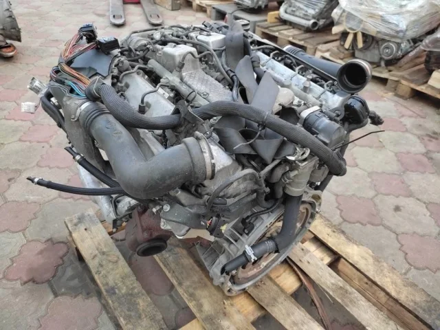 Двигатель для Mercedes-Benz G class W463 1990-2012 на фотографиях